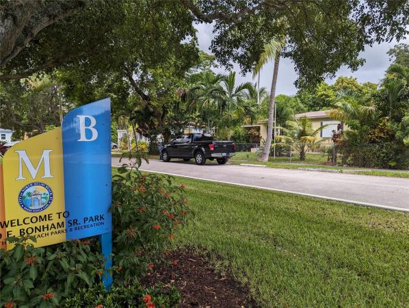 Fleeman Heights, 1177 NE 158th St, North Miami Beach, Florida 33162, image 1