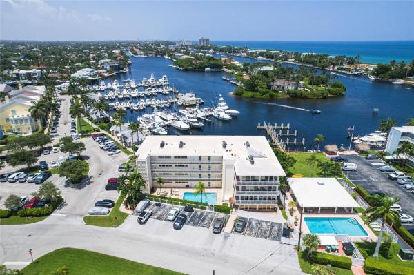 Lighthouse Harbor, 2921 NE 28th St #202, Lighthouse Point, Florida 33064, image 1