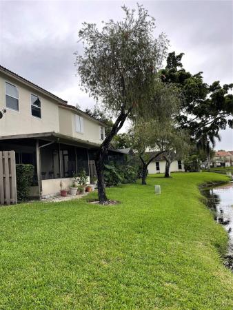 Images At Pembroke Pointe, 606 NW 108th Ter, Pembroke Pines, Florida 33026, image 1