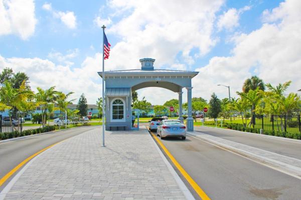 Durham, 670 Durham Y, Deerfield Beach, Florida 33442, image 3