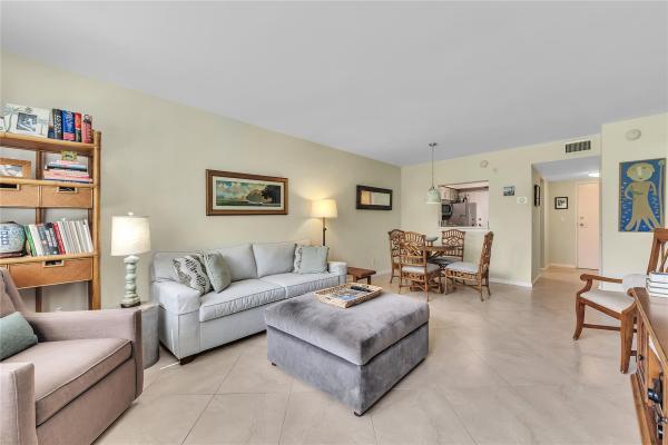 Kings Park Garden, 4025 N Federal Hwy #117B, Fort Lauderdale, Florida 33308, image 2