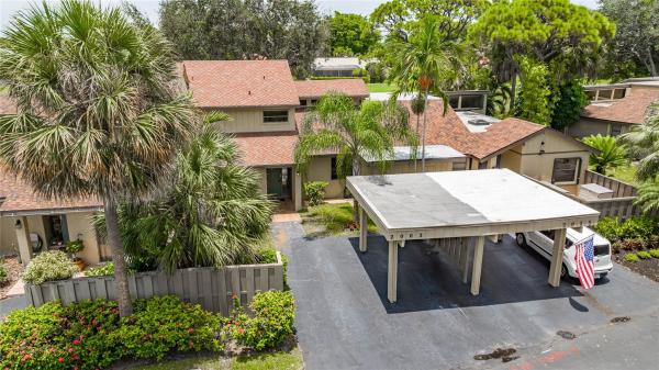 The Woodlands Of Deer Creek, 2063 Deer Creek Woodlands Way, Deerfield Beach, Florida 33442, image 3