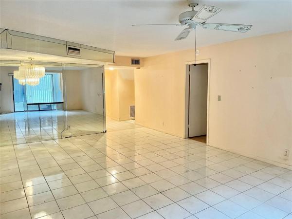 The Racquet Club Of Deer Creek 2, 3100 Deer Creek Country Club Blvd #102, Deerfield Beach, Florida 33442, image 3