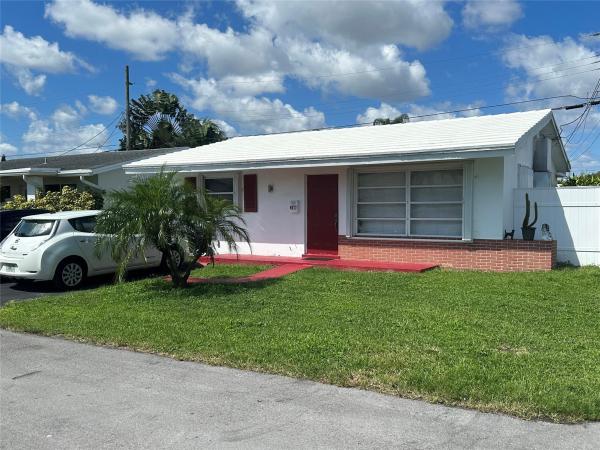 Tamarac Lakes, 4577 NW 16th Ave, Tamarac, Florida 33309, image 1