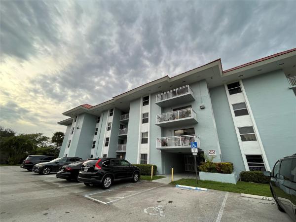 Newport, 505 S Pine Island Rd #401B, Plantation, Florida 33324, image 1