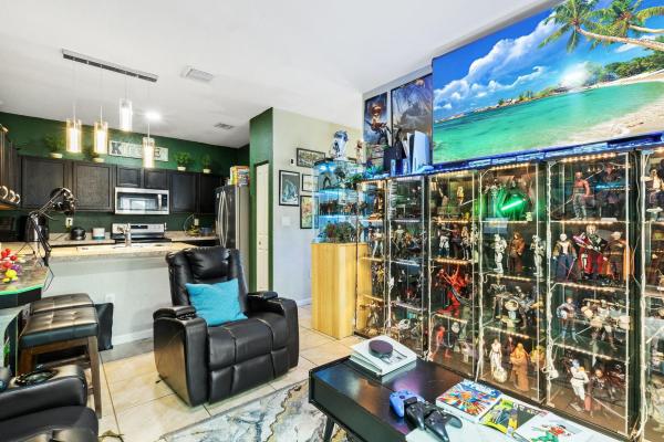 Bella Vista, 3515 NW 29th Pl, Lauderdale Lakes, Florida 33311, image 2