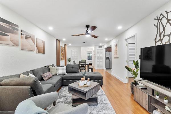 Raintree Forest, 301 N Pine Island Rd #155, Plantation, Florida 33324, image 1