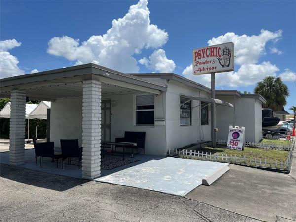 Hollywood Pines, 6339 Pembroke Rd, Hollywood, Florida 33023, image 1