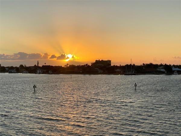 Harbour Isle East, 3 E Harbour Isle Dr East #306, Fort Pierce, Florida 34949, image 1