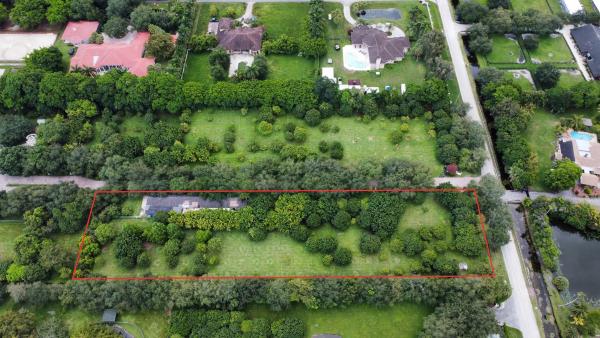 Sunshine Ranches, 13861 Luray Rd, Southwest Ranches, Florida 33330, image 1
