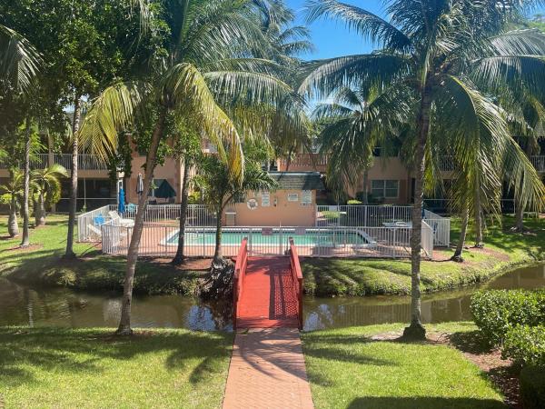 Coco Cay, 760 SE 2nd Ave #203C, Deerfield Beach, Florida 33441, image 1