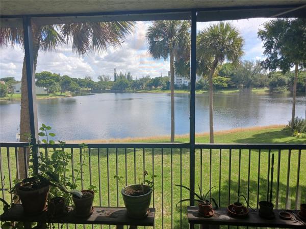 Isles Of Inverrary, 6475 W Oakland Park Blvd #55, Lauderhill, Florida 33313, image 1