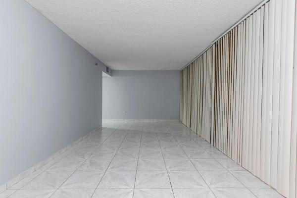 Winston Towers 600, 210 174th St #1819, Sunny Isles Beach, Florida 33160, image 1