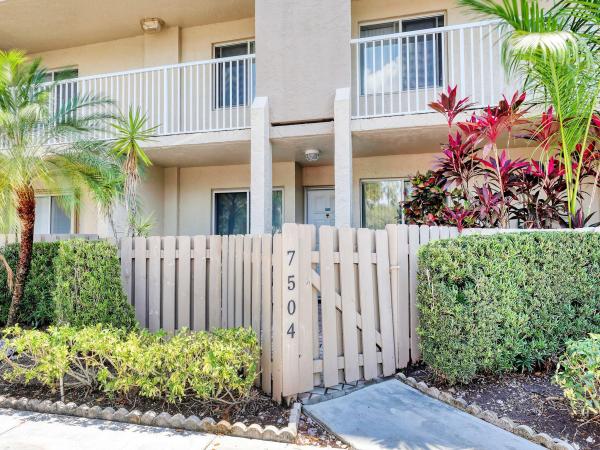 Trent, 7504 Trent Dr #103, Tamarac, Florida 33321, image 1