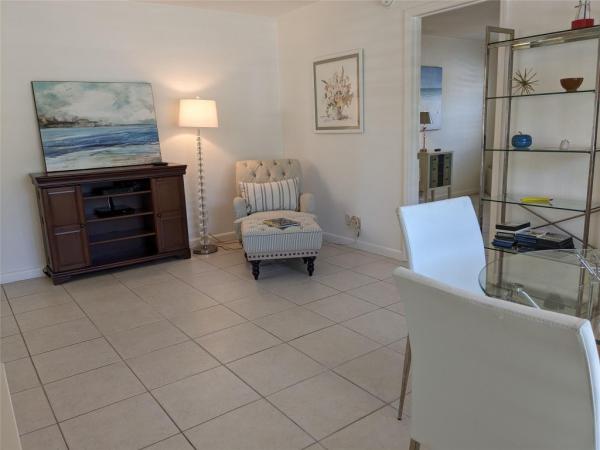 Middle River Villas, 815 Middle River Dr #110, Fort Lauderdale, Florida 33304, image 2