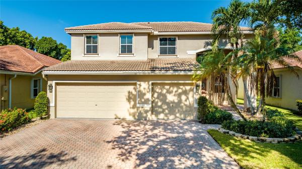 Lake St Croix At Indigo Lakes, 4819 NW 53rd Cir, Coconut Creek, Florida 33073, image 1