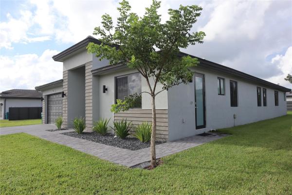 Southern Estate Homes, 13219 SW 228th St, Redland, Florida 33170, image 1