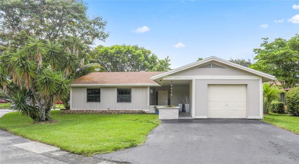 Nova Village, 2200 Nova Village Dr, Davie, Florida 33317, image 1