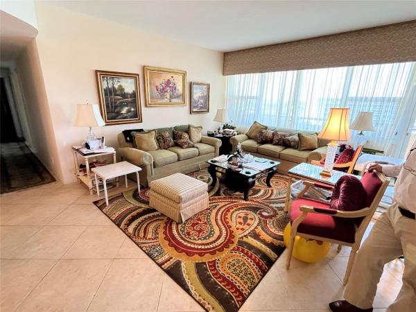 Coral Ridge Towers South, 3333 NE 34th St #1708, Fort Lauderdale, Florida 33308, image 1
