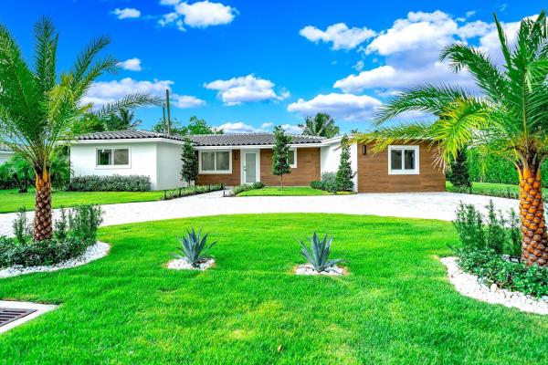Paradise Palms, 2222 N Conference Dr, Boca Raton, Florida 33486, image 2