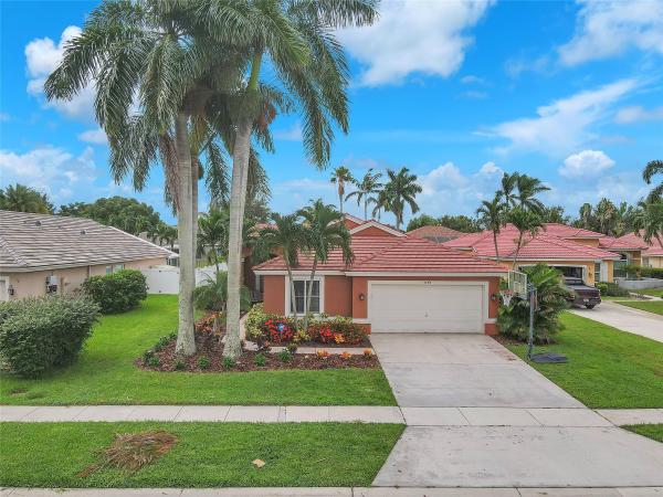 Murifield Village, 5589 Muirfield Village Cir, Lake Worth Beach, Florida 33463, image 1