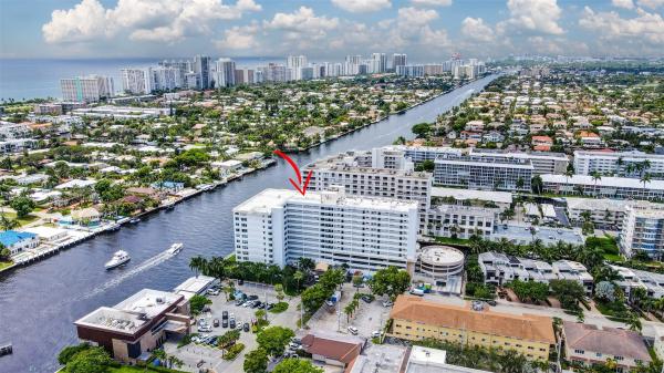 Royal Mariner, 3100 NE 49th St #205, Fort Lauderdale, Florida 33308, image 1
