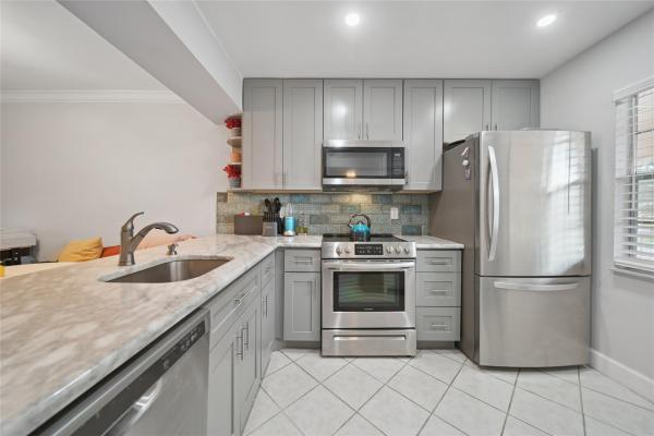 Bahama Village, 1203 Bahama Bnd #D2, Coconut Creek, Florida 33066, image 1