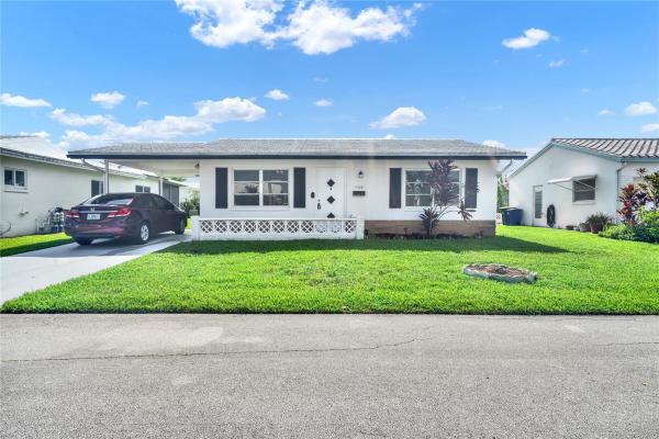 Forsythe Colony 16, 7422 NW 73rd Ave, Tamarac, Florida 33321, image 1