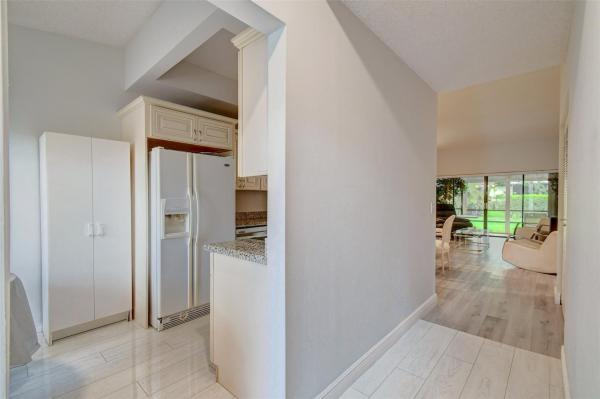 Villas Of Willow Bend, 3927 Vine Tree Trl #B, Lake Worth, Florida 33467, image 1