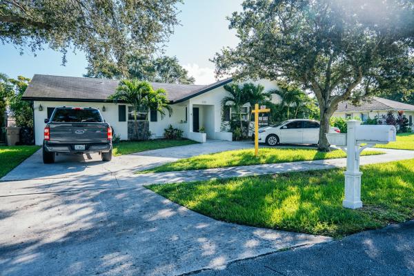 Orange Tree Lakes, 1310 SW 129th Way, Davie, Florida 33325, image 1