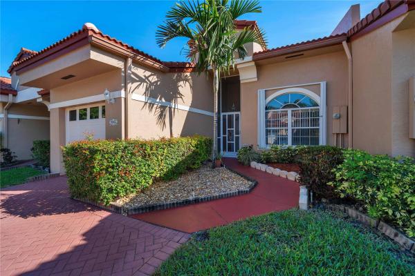 Malvern, 9905 Malvern Dr #9905, Tamarac, Florida 33321, image 1
