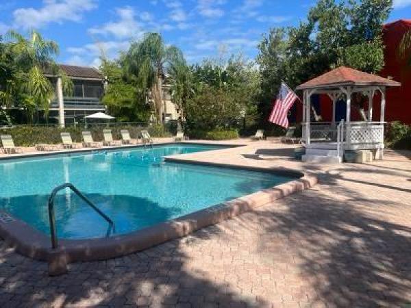 Embarcadero, 5256 NE 6th Ave #D30, Oakland Park, Florida 33334, image 1