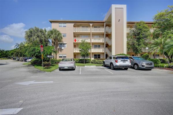 Abaco Village, 1601 Abaco Dr #A2, Coconut Creek, Florida 33066, image 1