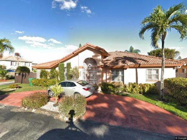 Shoma Homes At Imperial Lakes, 993 NW 123rd Ct, Tamiami, Florida 33182, image 1