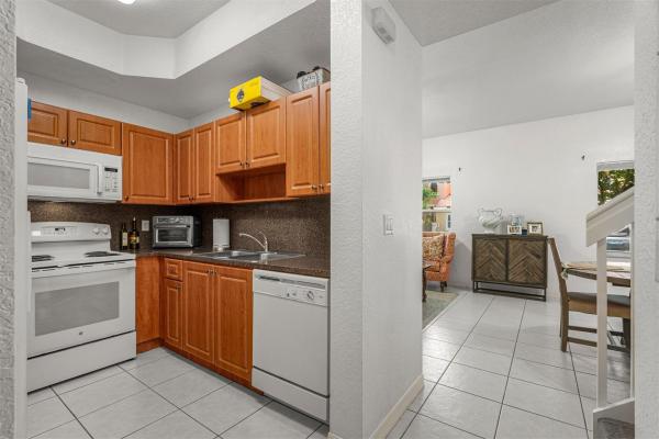 The Villas At Harbor Isles, 2250 Anchor Ct #2601, Dania Beach, Florida 33312, image 1