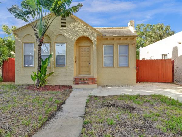 Northwood Pines, 704 35th St, West Palm Beach, Florida 33407, image 1