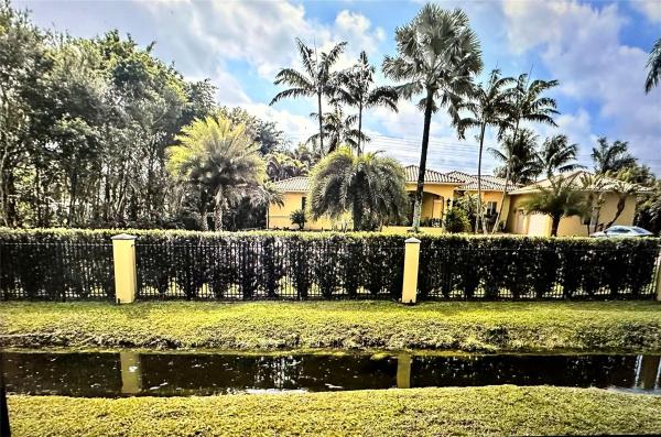 14160 Luray Rd, Southwest Ranches, Florida 33330, image 2