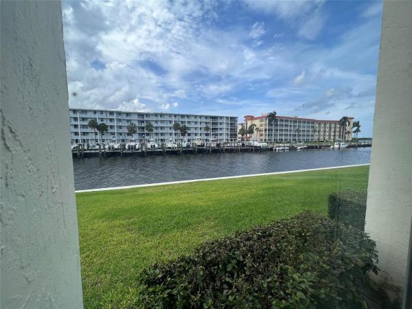 Shoreham, 125 Shore Ct #105B, North Palm Beach, Florida 33408, image 1