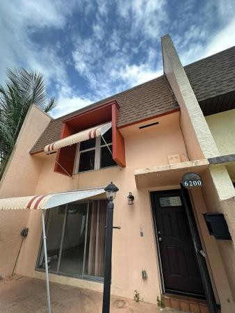 The Highlands Of Tam O'Shanter, 6200 Highland Ct #6200, North Lauderdale, Florida 33068, image 1