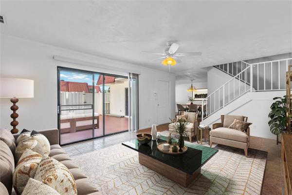 Golfview Harbour Townhouses, 1402 Harvard Ln, Boynton Beach, Florida 33426, image 3