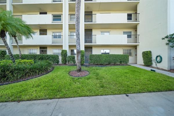 Boca Barwood, 23249 Barwood Ln N #108, Boca Raton, Florida 33428, image 3