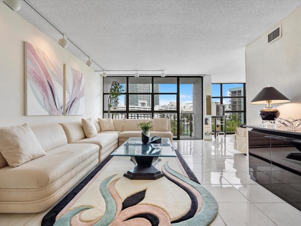 Towers Of Oceanview South, 600 Parkview Dr #528, Hallandale Beach, Florida 33009, image 1