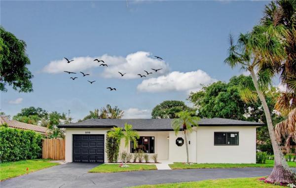 Tunison Palms, 898 NW 7th St, Boca Raton, Florida 33486, image 1