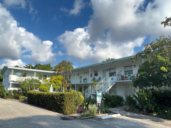 La Salle, 323 S Federal Hwy #3, Lake Worth Beach, Florida 33460, image 1