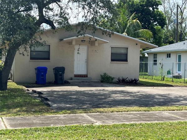 Gracewood, 316 N 61st Ave #A-B, Hollywood, Florida 33024, image 2