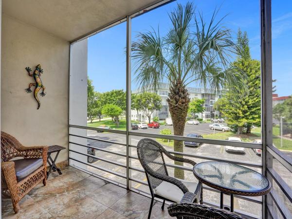 Castle Gardens, 4740 NW 21st St #212, Lauderhill, Florida 33313, image 2
