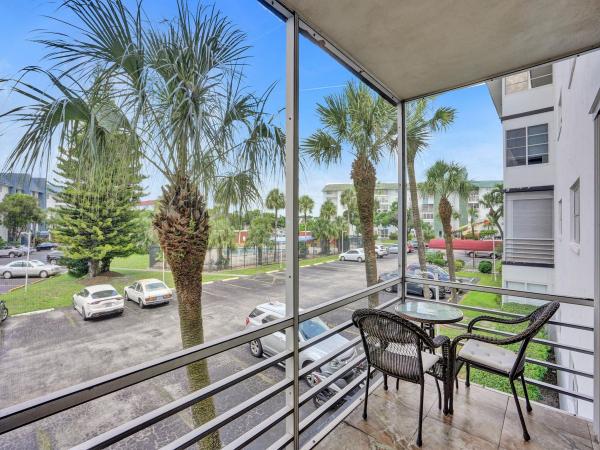 Castle Gardens, 4740 NW 21st St #212, Lauderhill, Florida 33313, image 3