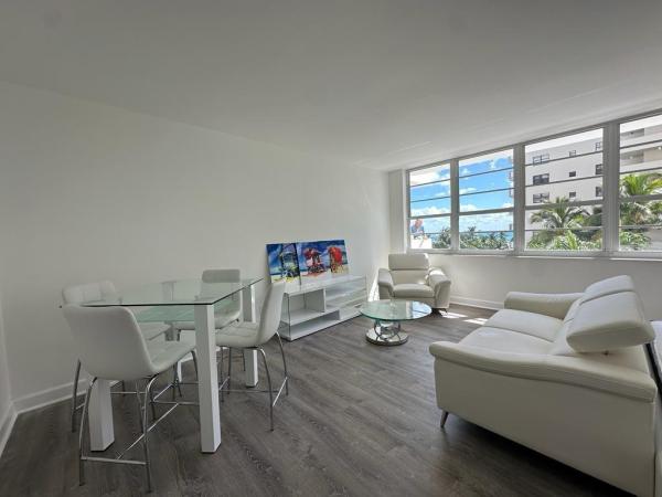 The Decoplage, 100 S Lincoln Rd #538, Miami Beach, Florida 33139, image 1