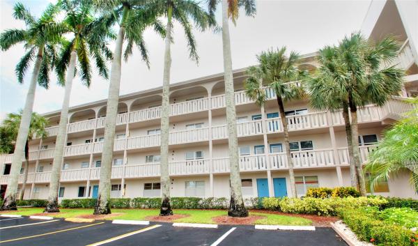 Granada Village, 2004 Granada Dr #K2, Coconut Creek, Florida 33066, image 1