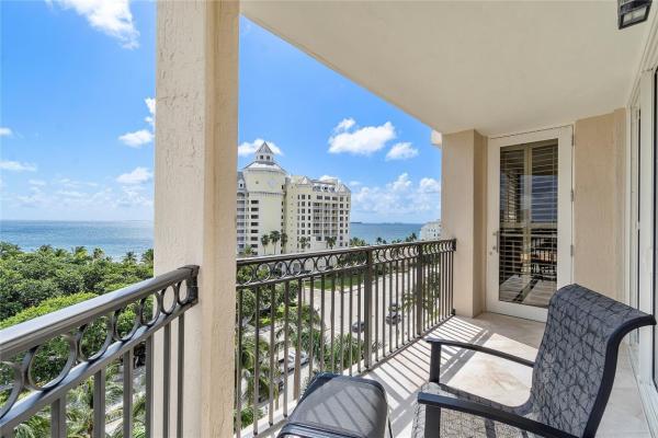 The Vue, 2011 N Ocean Blvd #805, Fort Lauderdale, Florida 33305, image 3